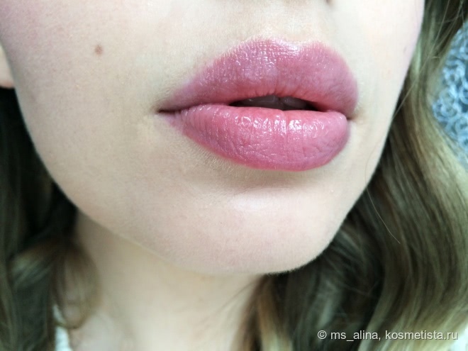 Интимная Chanel Rouge Coco Shine