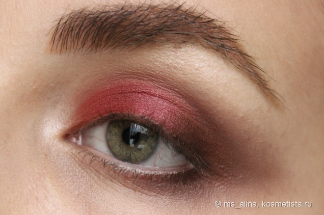 Красные глаза в осени 2016. Пошаговый урок макияжа с палеткой Lime Crime Venus