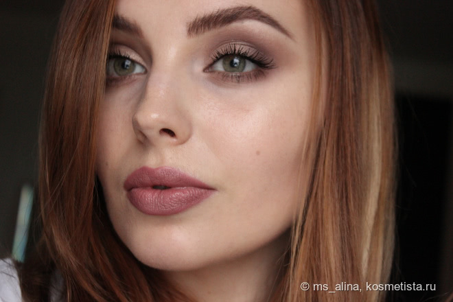 Отличник и троечник - Becca Shimmering Skin Perfector Moonstone Glow On The Go