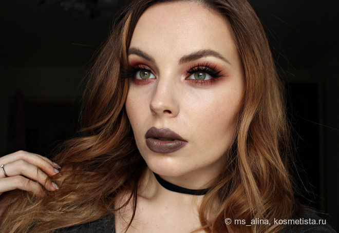 Kat Von D Serpentina Eyeshadow Palette