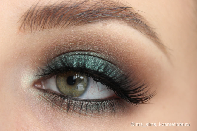 Kat Von D Serpentina Eyeshadow Palette