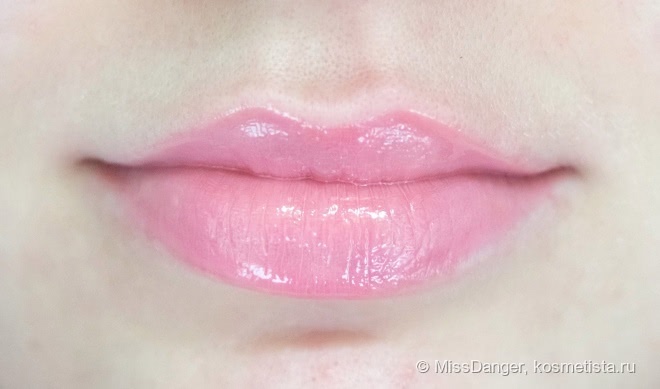 Нежнейший блеск для губ Nyx Butter Gloss Lipstick в оттенке Apple Strudel