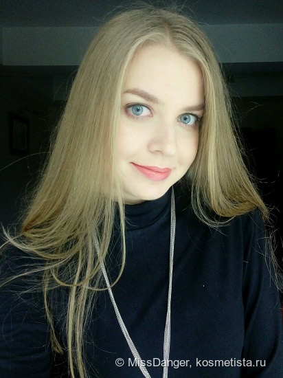 Моя яркая любимица Essense Long-Lasting Lipstick #01 Coral Calling