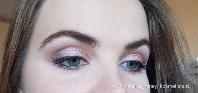 Палитра теней Tarte Limited-Edition Color Vibes Amazonian Clay Eyeshadow Palette