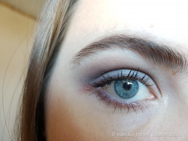 Палитра теней Tarte Limited-Edition Color Vibes Amazonian Clay Eyeshadow Palette