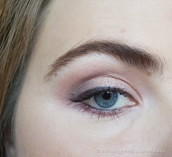 Палитра теней Tarte Limited-Edition Color Vibes Amazonian Clay Eyeshadow Palette
