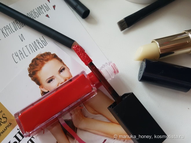 Помада Maybelline Vivid Matte Liquid в оттенке 35 Rebel Red