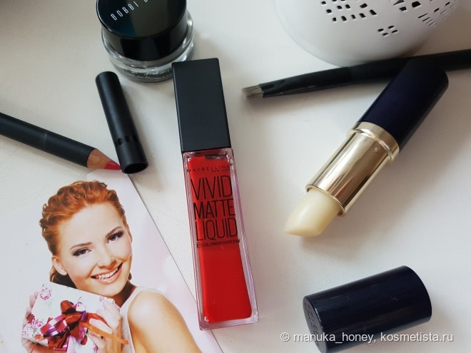 Помада Maybelline Vivid Matte Liquid в оттенке 35 Rebel Red