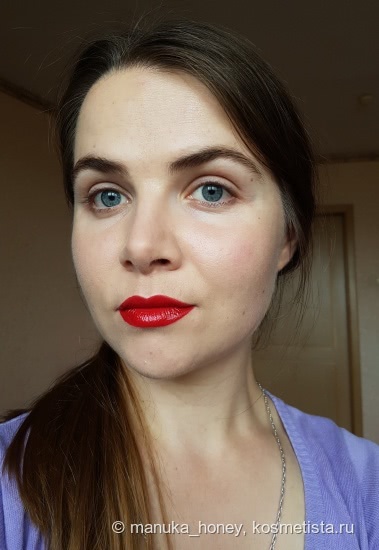 Помада Maybelline Vivid Matte Liquid в оттенке 35 Rebel Red