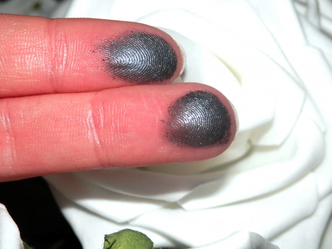 Тени Essence metal glam в оттенке Sparkle all night 04
