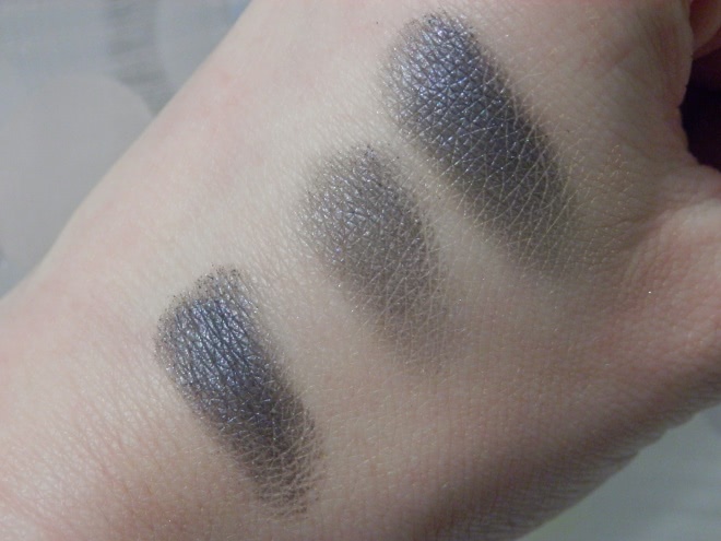 Тени Essence metal glam в оттенке Sparkle all night 04