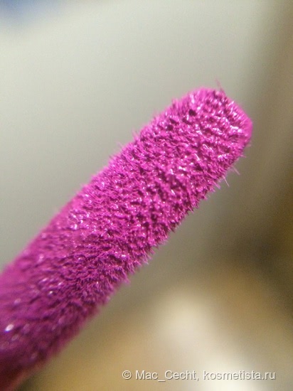 Первая матовая Sleek Matte Me в оттенке 431 Fandango Purple