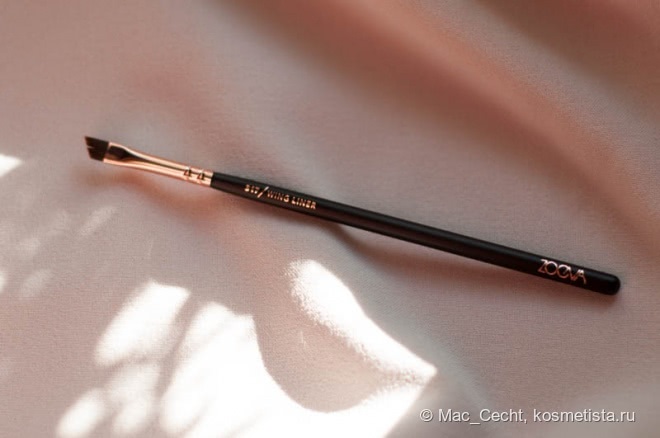 In brushes we trust: набор кистей Rose Golden Complete Eye Set в цвете “Romantic Copper” от Zoeva