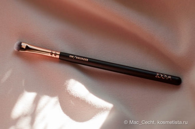 In brushes we trust: набор кистей Rose Golden Complete Eye Set в цвете “Romantic Copper” от Zoeva
