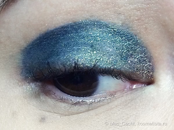 Набор карандашей для глаз Graphic Eyes+ Box Vol.2 от Zoeva