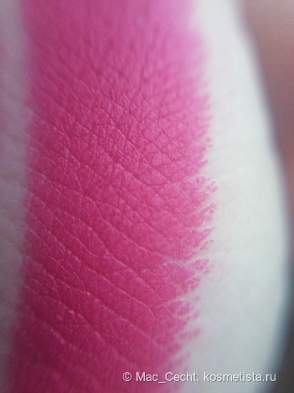 Miracle от Mac: Velvetease Lip Pencil в оттенке Just My Type