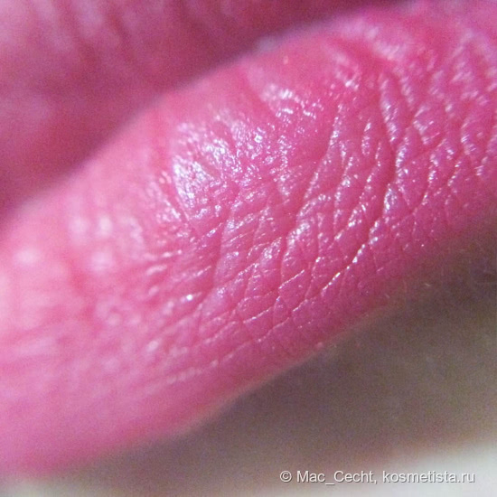Miracle от Mac: Velvetease Lip Pencil в оттенке Just My Type