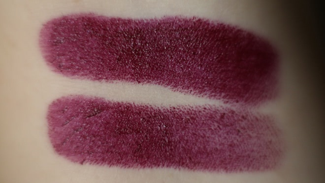 Flormar Revolution lipstick R17 Deep Bordeaux