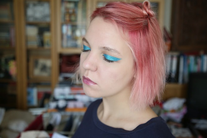 Космические Maybelline ColorTattoo
