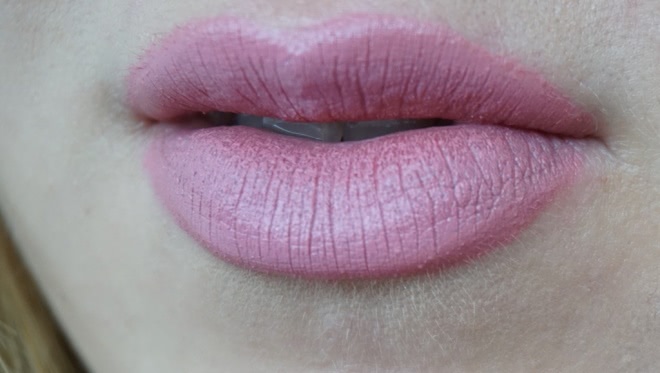 Двоечница: губная помада Rimmel Lasting Finish Matte Lipstick by Kate Moss в оттенке 101