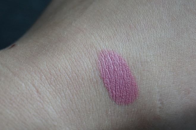 Двоечница: губная помада Rimmel Lasting Finish Matte Lipstick by Kate Moss в оттенке 101
