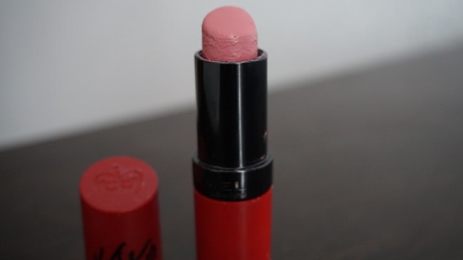 Двоечница: губная помада Rimmel Lasting Finish Matte Lipstick by Kate Moss в оттенке 101