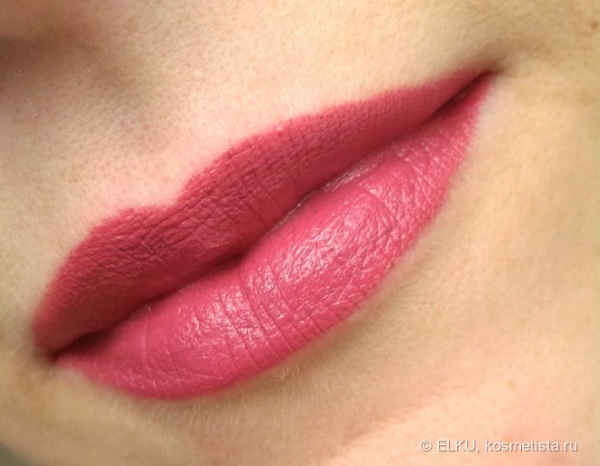 Помада-новинка для российского потребителя Trend It Up Ultra Matte Lipstick оттенок 430