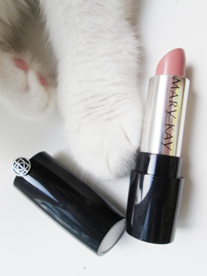 Новинка от Mary Kay. Матовая губная помада Mary Kay Gel Semi-Matte Lipstick. Оттенок Bashful you