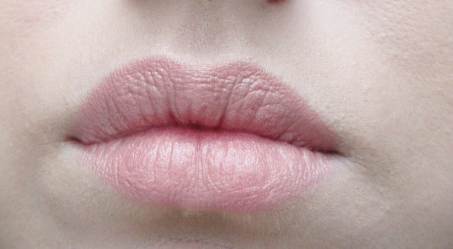 Новинка от Mary Kay. Матовая губная помада Mary Kay Gel Semi-Matte Lipstick. Оттенок Bashful you