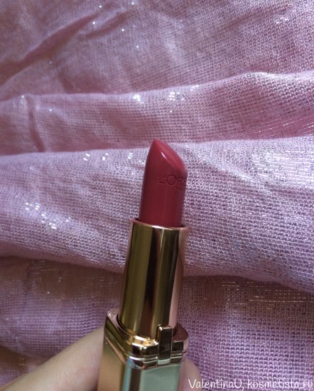 L'Oreal Paris 133 Rosewood Nonchalant Color Riche Lipstick