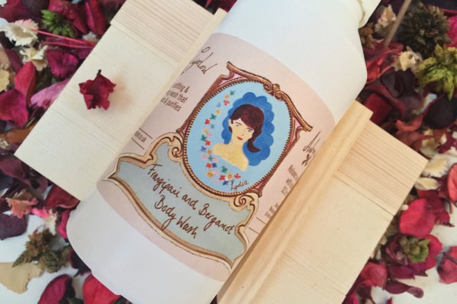 Мое знакомство с маркой натуральной косметики Andrea Garland. Гель для душа Frangipani and Bergamot Body Wash