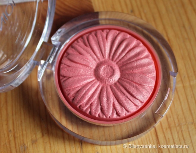 Компактные румяна Clinique Cheek Pop Peach Pop