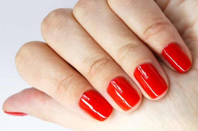 Осеннее стекло от Chanel #530 Rouge Radical