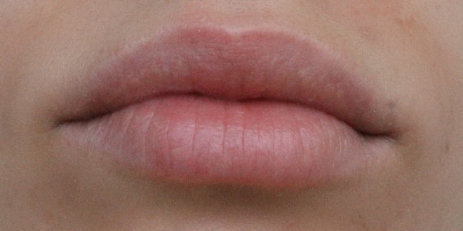 Блеск для губ с эффектом увеличения Artdeco Hydra Lip Booster 55