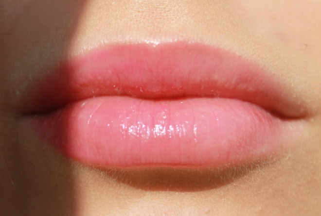 Блеск для губ с эффектом увеличения Artdeco Hydra Lip Booster 55