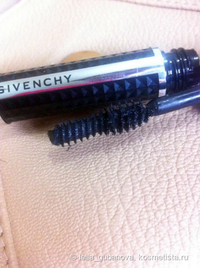 Двоякое мнение о туши от Givenchy
