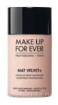 Легкое тональное средство Make Up For Ever Mat Velvet + Matifying Foundation