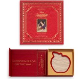 Пудра для сияния Makeup Revolution I Heart Revolution x Disney Fairytale Heart Highlighter Snow White