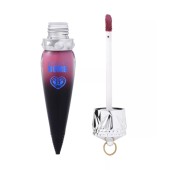 Жидкая, кремовая помада Beauty Bomb Matte Lipstick Queen Moriarty