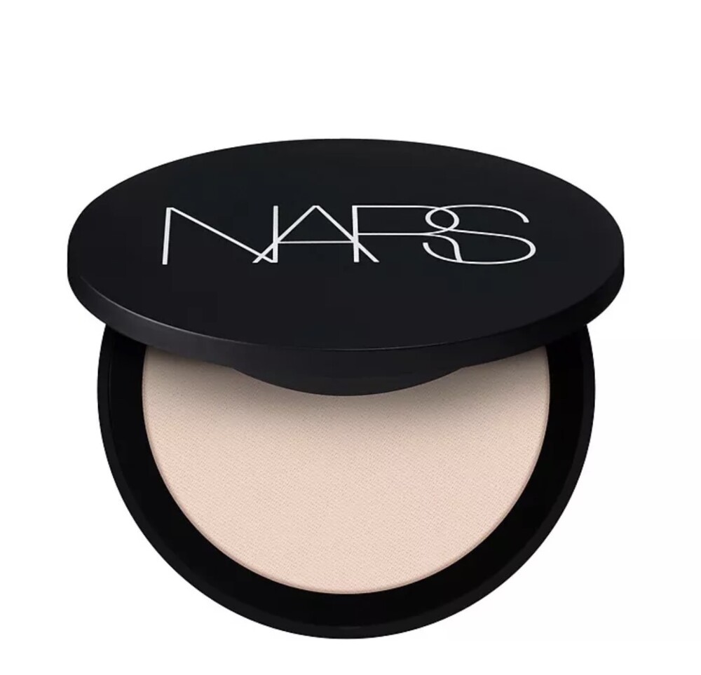 Матирующая пудра NARS Soft Matte Advanced Perfecting Powder