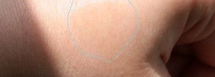 Мягкое средство для снятия макияжа с глаз Estee Lauder Gentle Eye Makeup Remover