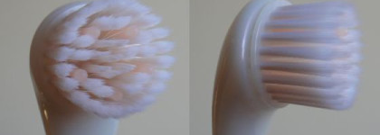 Shiseido Cleansing Massage Brush Щёточка для очищения и массажа лица