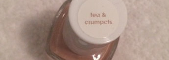 Нежность или лак Essie "Tea & Crumpets"
