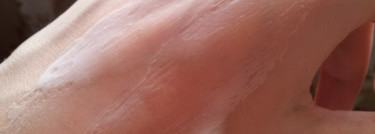 Любовь с первого применения — Le Petit Marseillais Crème mains réparatrice peaux abîmées, desséchées