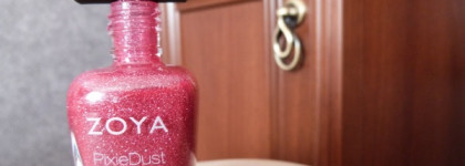 Розовые пески с Zoya PixieDust Professional Lacquer Miranda ZP 682