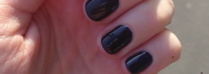 Штормовое предупреждение или лак Rimmel  Salon  Pro от KateMoss