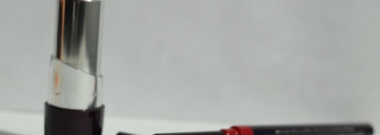 Красный дуэт: губная помада Oriflame "Магия цвета" Алая классика и карандаш для губ "Экспресс-контур" Соблазнительный коралловый