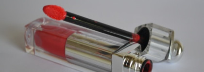 Яркий, красный — Dior прекрасный! Dior Addict Fluid Stick Fabulous Wear High Impact Glossy Colour Lip Hybrid #754 Pandore