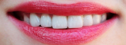 Guerlain Kiss Kiss Lipstick Le Rouge Creme Galbant Shaping Cream Lip Colour 325 Rouge Kiss