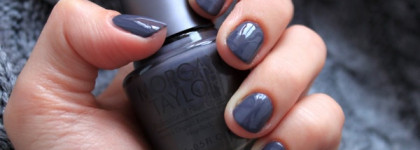 Morgan Taylor Professional Nail Lacquer "Sweater weather"
